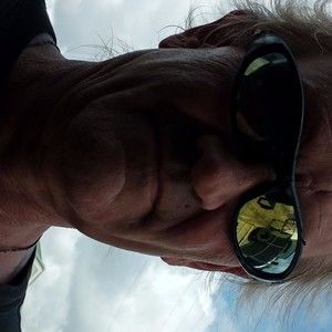 Meet your Posher, Bruce